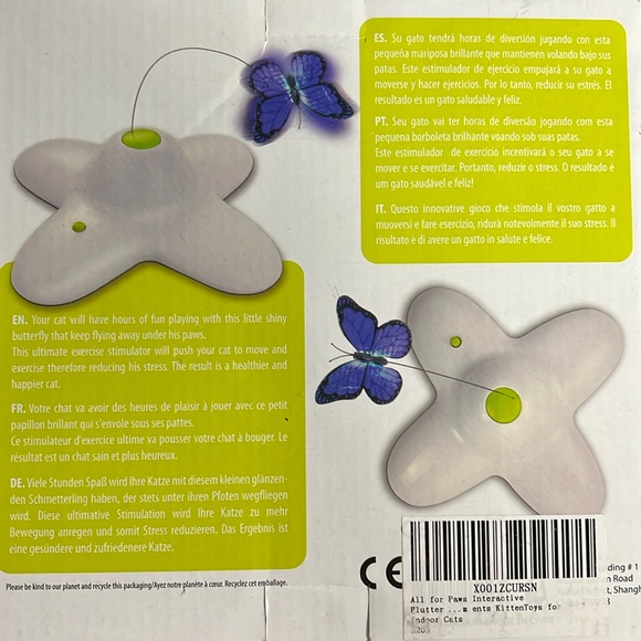 NWT cat toy flutter bug - Picture 1 of 2